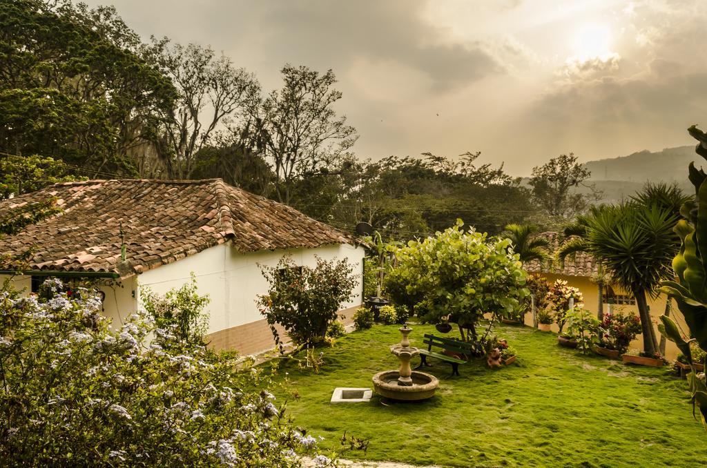 Finca Sol Y Luna San Gil Bagian luar foto